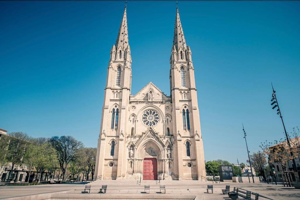 Appartamento L'Historien - Avec Balcon Coeur De Nîmes Esterno foto